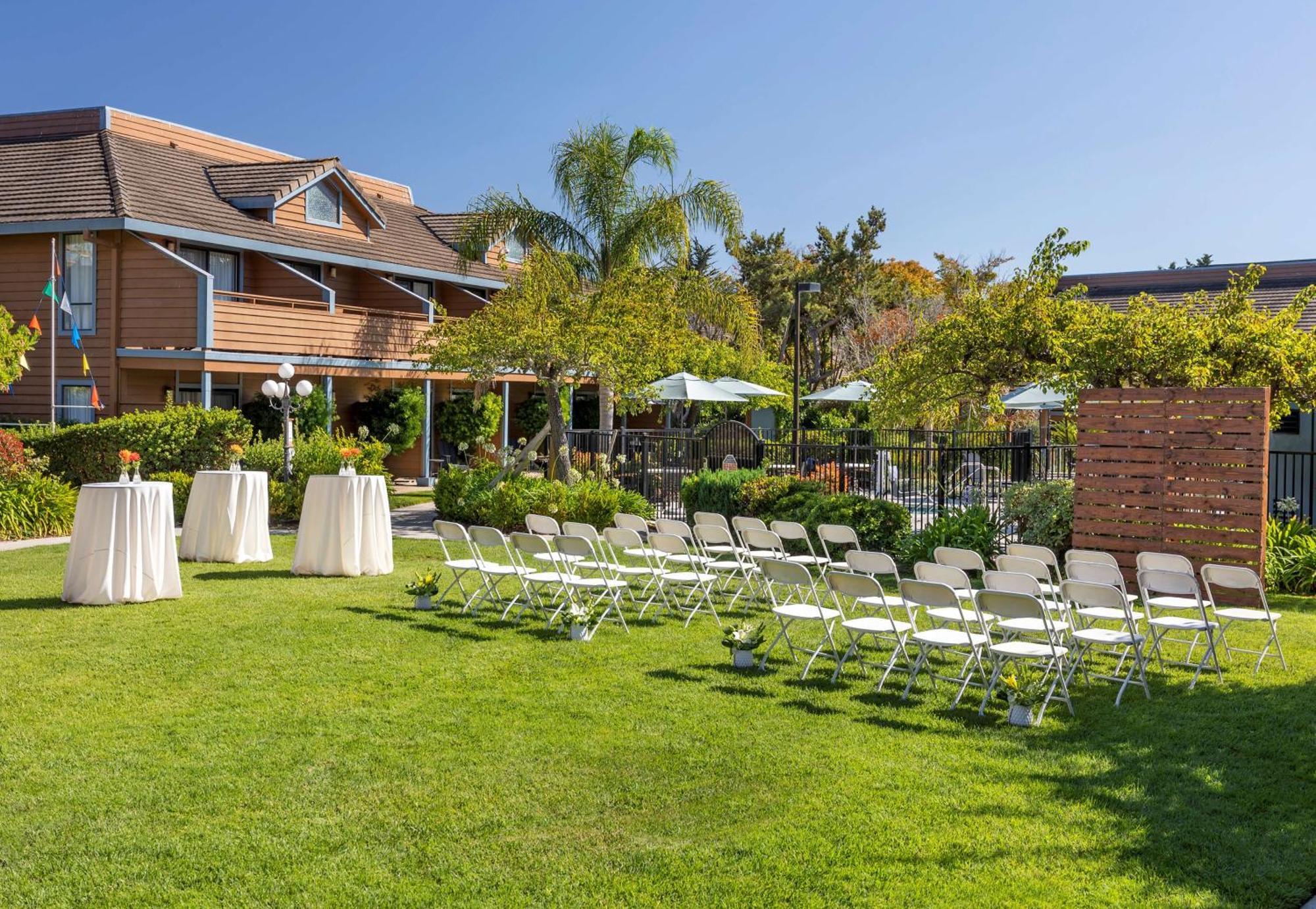 Seacliff Inn Aptos, Tapestry Collection By Hilton Exterior photo